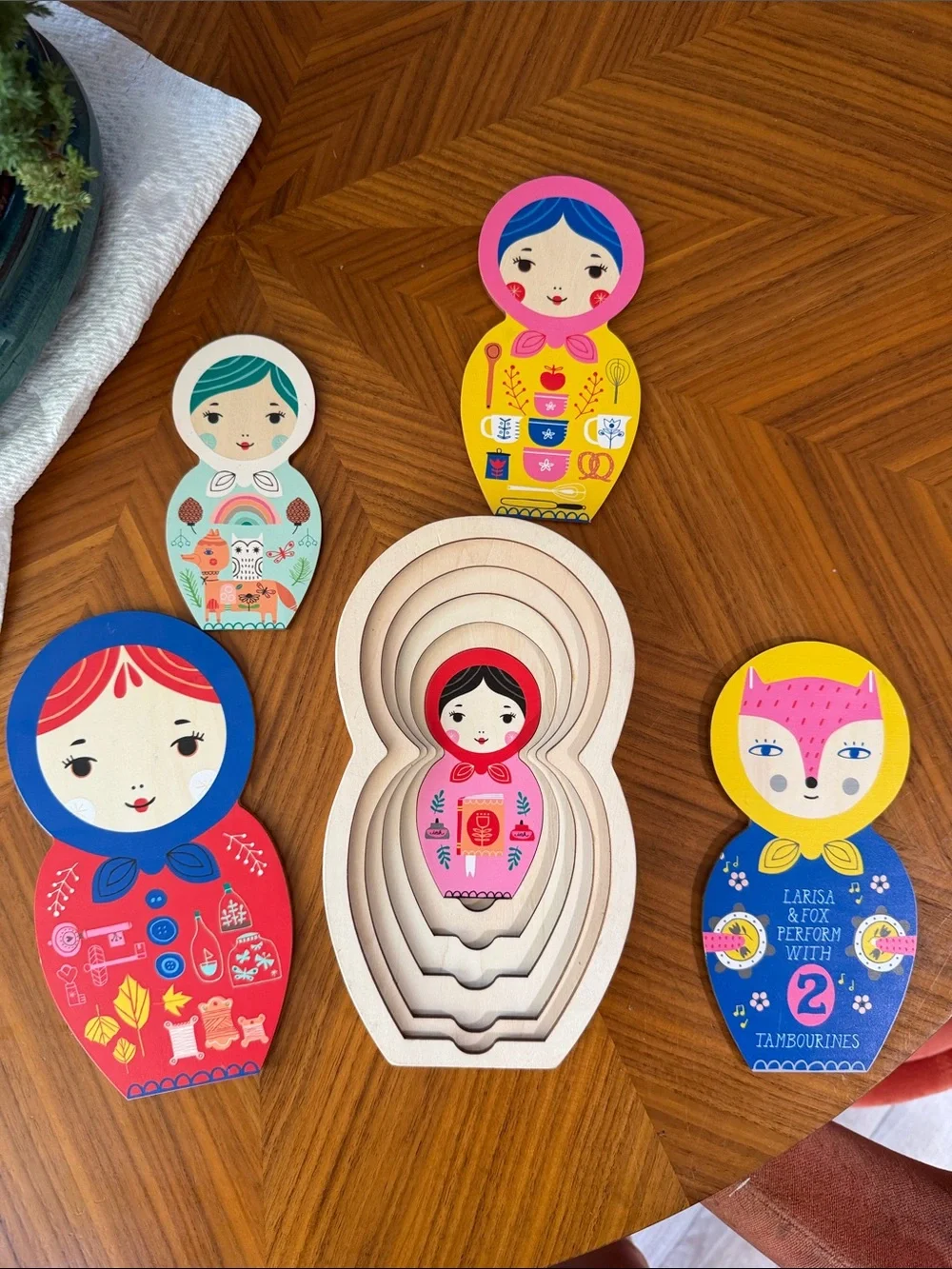 Wooden Nash’s nesting puzzle Dolls Play Set - Multicolor